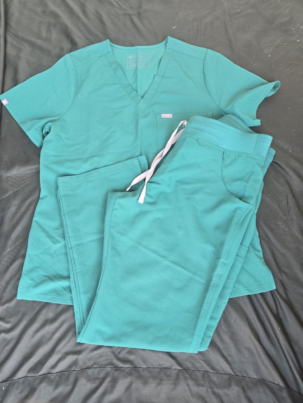 Figs Womens  Hunter Green Catarina Excellente Conditions